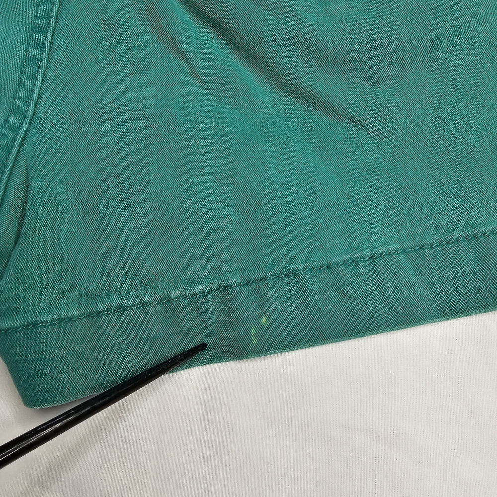AMERICAN EAGLE Green Shorty Shorts Stretch Size 2 - Picture 4 of 4